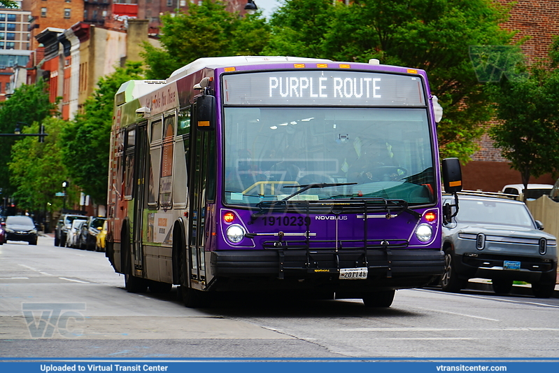 Charm City Circulator 1910239
Purple Route
NovaBus LFS
Charles and Chase Streets, Baltimore, MD
