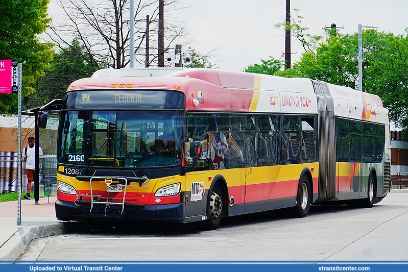 MTA Maryland BaltimoreLink 12087 on CityLink Pink
CityLink Pink to West Baltimore MARC
New Flyer XDE60
Keywords: MTA Maryland;Baltimore Link;New Flyer XDE60;Articulated Bus