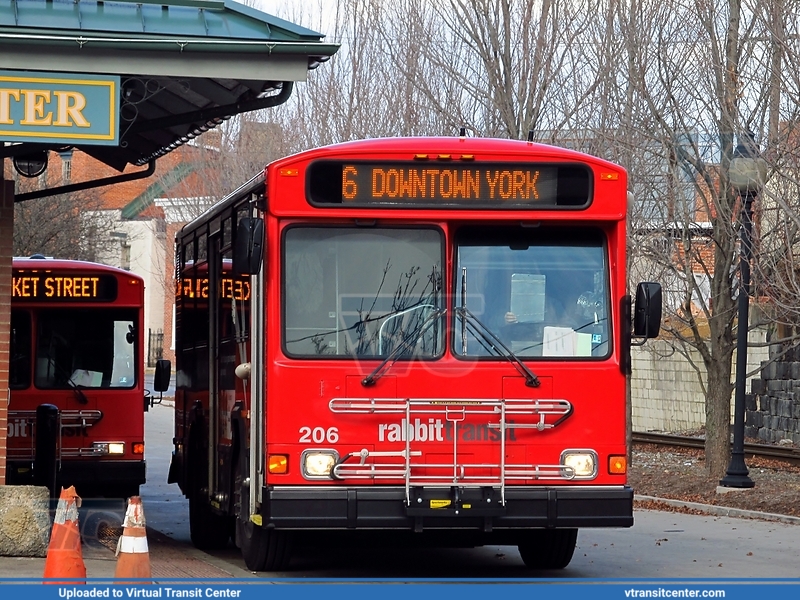Rabbit Transit 206 on Route 6
6 Downtown York
Gillig Phantom '29
York Transit Center, York, PA
January 2nd, 2012
Keywords: Rabbit;Phantom