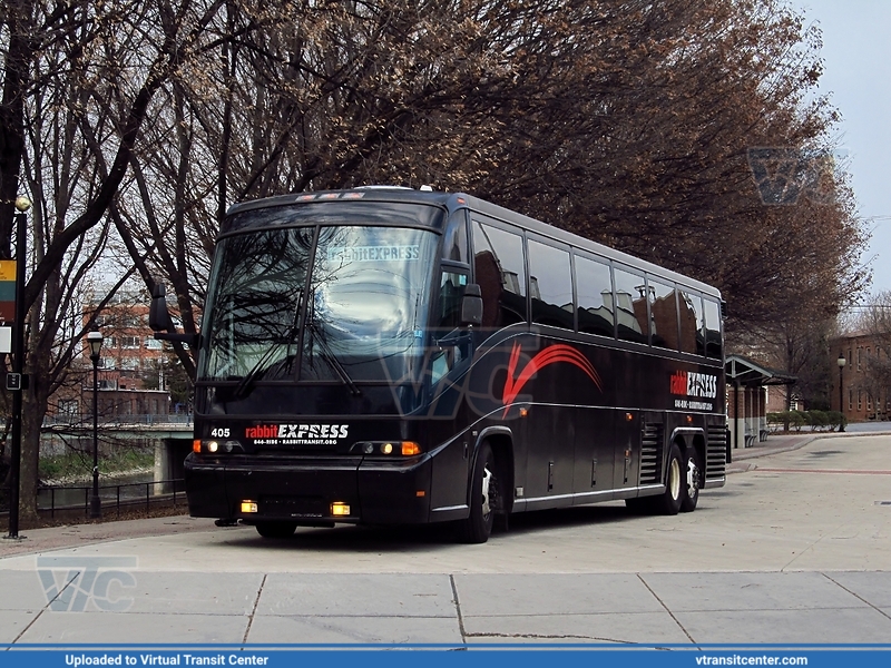 Rabbit Transit 405 on Route 83S
83S Towson
MCI J4500
York Transit Center, York, PA
January 2nd, 2012
