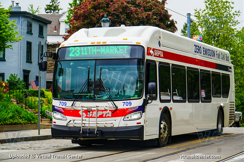 SEPTA XHE40 709 on Route 23
Route 23 to 11th-Market
New Flyer XHE40
Keywords: SEPTA Bus;Hydrogen Fuel Cell;New Flyer XHE40;Zero Emissions Bus