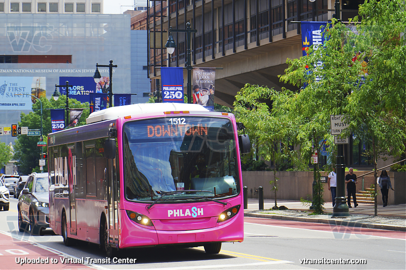 Krapf's Transit 1512 on PHLASH
PHLASH Downtown Loop
New Flyer MD35
Keywords: PHLASH;New Flyer MD35
