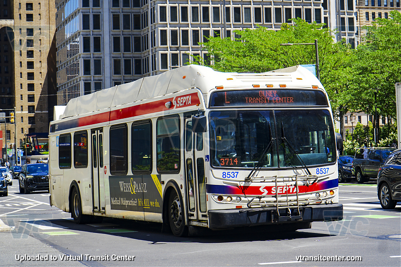 SEPTA 8537 on Route 16
Route 16 to Ogontz-Cheltenham
The sign is stuck on route L
