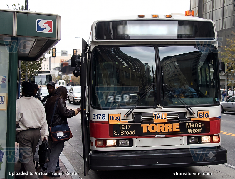 SEPTA Neoplan 3178 on Route 17
Route 17 to 20th-Johnston
Enhanced with Google Gemini
Keywords: SEPTA Bus;Neoplan AN440;Enhanced with AI