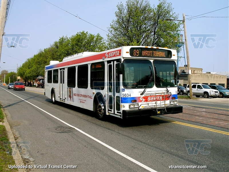 SEPTA 5634 on Route 89
Route 89 to Arrott Terminal
Keywords: SEPTA Bus;New Flyer D40LF