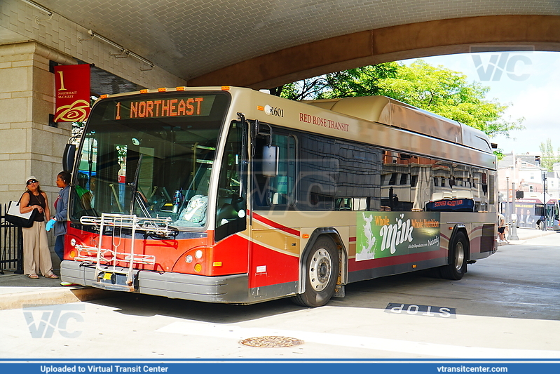 RRTA 1601 on Route 1
Route 1 Northeast
Gillig BRT HEV
Keywords: RRTA;GilligBRT