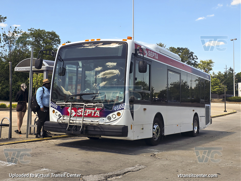 SEPTA 4600 on Route 95
Blank Sign
