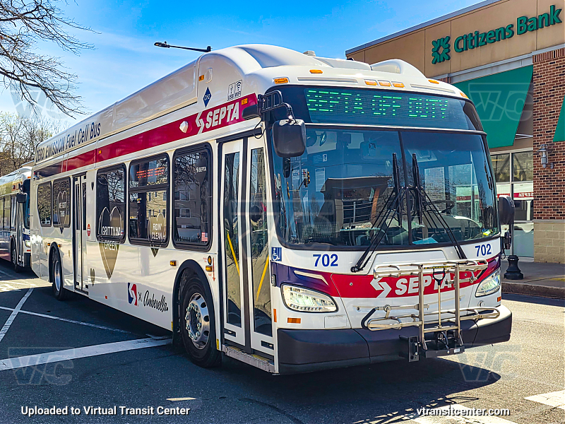 SEPTA XHE40 702 on Route 32
Route 32 to Ridge-Lyceum
Keywords: SEPTA Bus;Hydrogen Fuel Cell;New Flyer XHE40;Zero Emissions Bus
