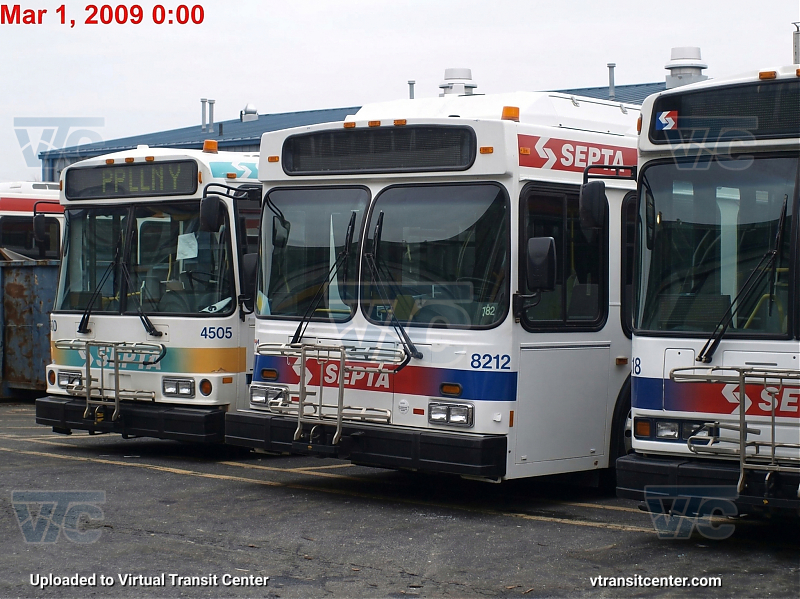 SEPTA (L-R) 4505, 8212, and 7218
4515 - 2001 Eldorado Transmark RE-29
8212 - 2008 New Flyer DE40LF
7218 - 2000 Neoplan AN460A OQ
March 1st 2009
Keywords: SEPTA Bus;Eldorado;Neoplan AN460;Enhanced with AI