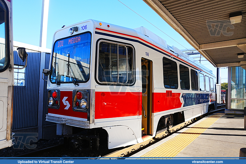SEPTA Trolley Suburban K-car 106 on route D1
SEPTA Metro D1 Line to Media
Retro "1980's Delivery Livery"
Kawasaki DE LRV
Keywords: SEPTA Retro;SEPTADELRV