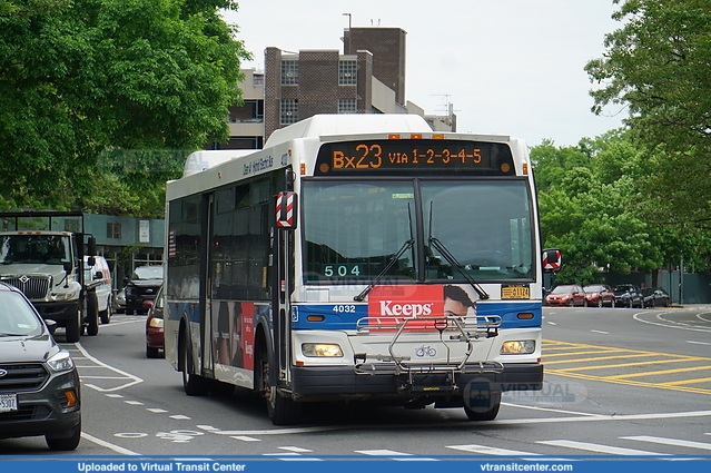MTA New York City 4032 on route Bx23
Bx23 to Co-Op City via 1-2-3-4-5
Orion VII HEV
Co-Op City Boulevard at Dresier Loop, Bronx, New York City
