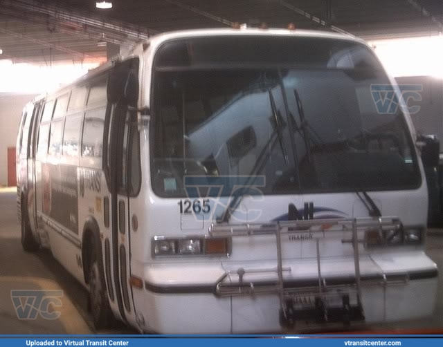 NJ Transit 1265
Not In Service
NovaBus RTS
Walter Rand Transportation Center, Camden, NJ
November 11th, 2009
