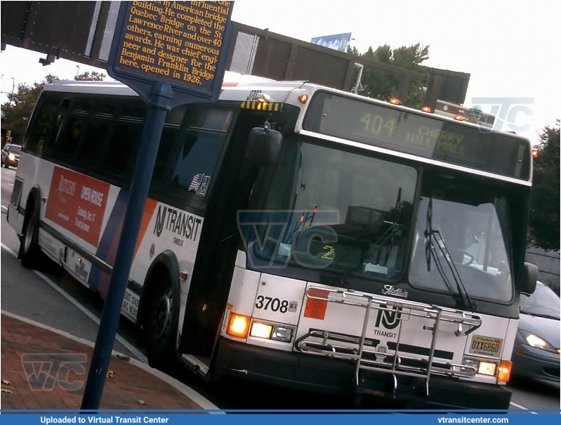 NJ Transit 3708 on Route 404
Route 404 Cherry Hill Mall
Flxible Metro-D
6th Street at Race Street, Philadelphia, PA
October 12th, 2009
Keywords: NJTBus;MetroD