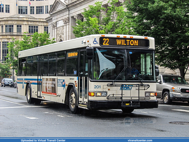 Delaware Area Regional Transit 201 on route 22
22 to Wilton
Gillig Low Floor
10th and King Streets, Wilmington, DE
June 5th, 2017
Keywords: DART First State;Gillig Low Floor