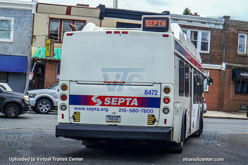 SEPTA 8472 on Route 56
Rear View
Keywords: SEPTA Bus;New Flyer DE40LFR