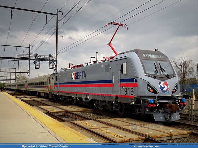 SEPTA 913 on the West Trenton Line
to West Trenton
Siemens ACS-64
Langhorne Station
Keywords: ACS-64