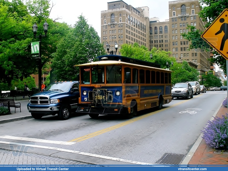 DART First State 924 on Route 32
Route 32 - Wilmington Trolley
Optima AH-28 Trolley Replica
May 18th, 2011
