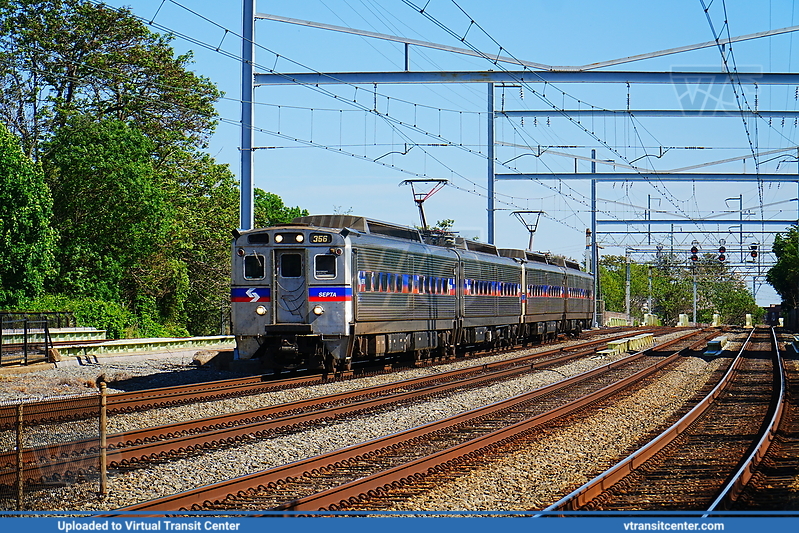 SEPTA Silverliner IV 356 Leading Norristown Train
Train to Norristown
GE Silverliner IV
Keywords: SEPTARR;GE