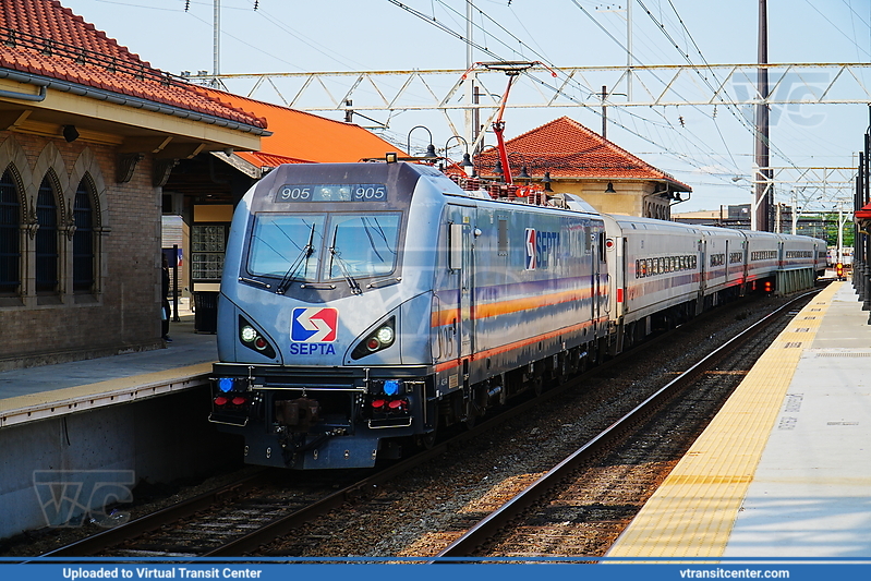 SEPTA Regional Rail Locomotive 903
Leading Trenton Line Train
Keywords: SEPTARR;GE