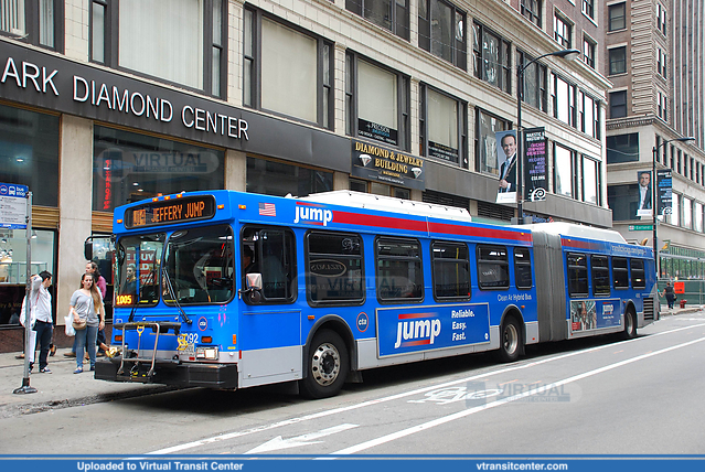 Chicago Transit Authority 4092 on Jeffery Jump Route J14
Keywords: CTA;New Flyer DE60LF