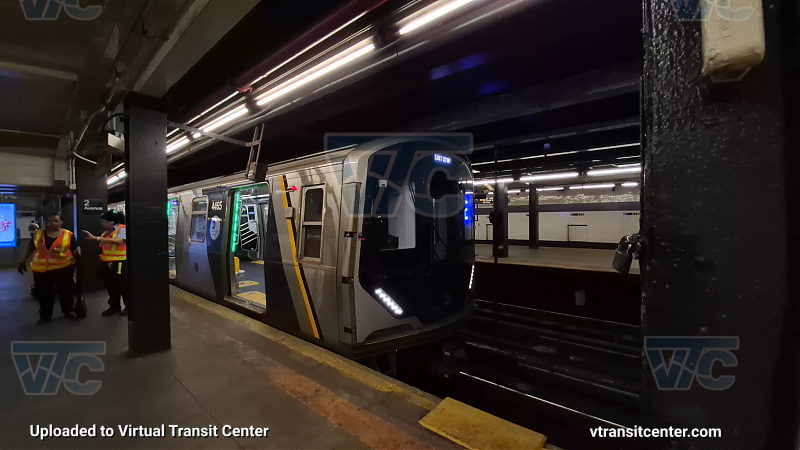 R211 E train at 2 Av
An 2 Av-bound R211 E train idles at 2 Av. This train will return back to Jamaica Center. Due to track maintenance, E trains were rerouted on the F line from West 4th Street-Washington Square to 2nd Avenue. This R211 was used for CBTC testing along the IND Queens Boulevard line.
