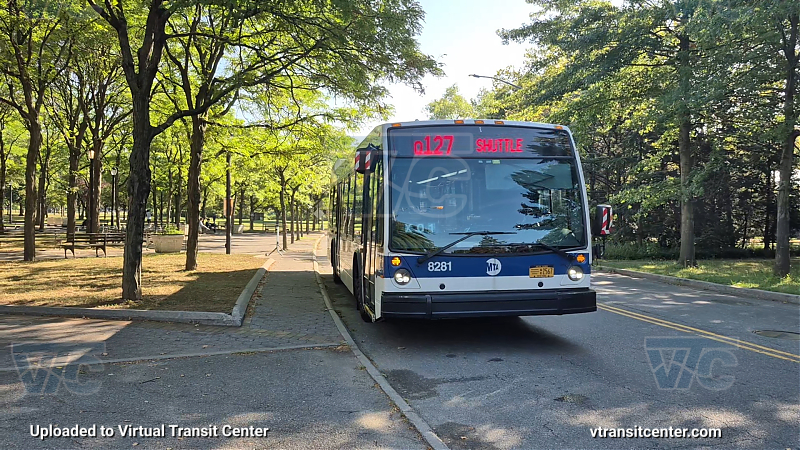 MTA New York City 8281 on the Q127 Dragon Boat Shuttle
2015 Nova LFS #8281 on the Q127 Dragon Boat Shuttle
