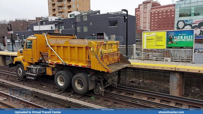 Hi-Rail truck
Hi-Rail truck
