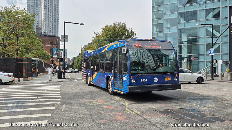 2018 Nova LFS #8534 on the Q96 E/F shuttle
2018 Nova LFS #8534 on the Q96 E/F shuttle
