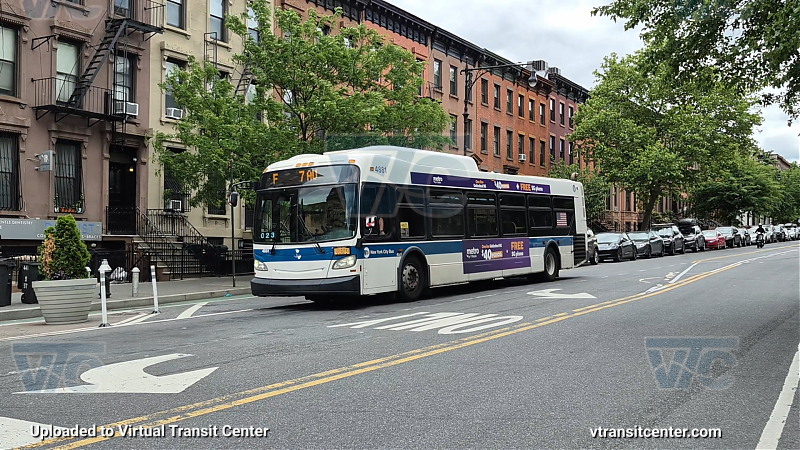 MTA New York City 4881 on the F shuttle 
2011 NFI XD40 #4881 on the F shuttle 
