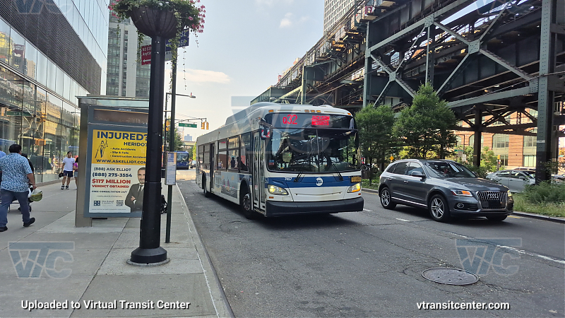 2015 NFI XD40 #7457 on the Q32
2015 NFI XD40 #7457 on the Q32

