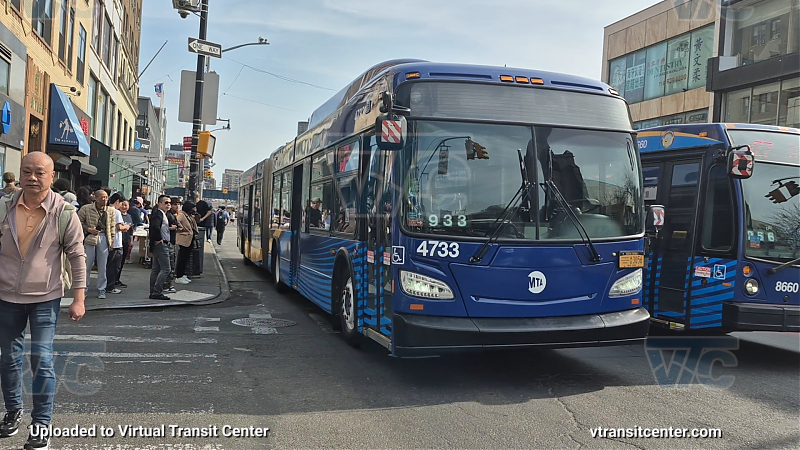 2012 NFI XD60 #4733 on the Q44-SBS
2012 NFI XD60 #4733 on the Q44-SBS
