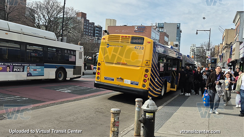 2012 NFI XD60 #4733 on the Q44-SBS
2012 NFI XD60 #4733 on the Q44-SBS
