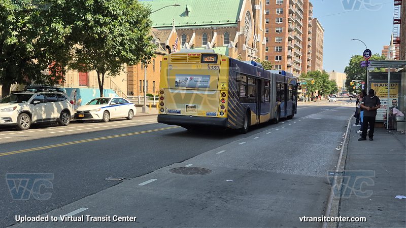 MTA New York City 5389 on the Q115
2015 NFI XD60 #5389 on the Q115
