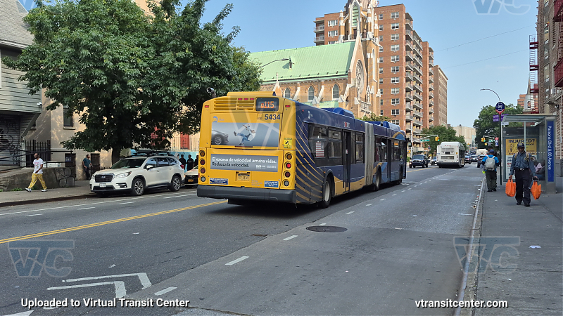 MTA New York City 5434 on the Q115
2015 NFI XD60 #5434 on the Q115
