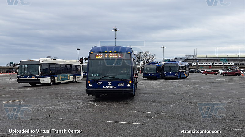 2021 Nova LFS HEV #9804 on the Q98 A shuttle 
2021 Nova LFS HEV #9804 on the Q98 A shuttle 
