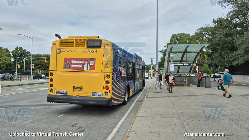 New York City Transit Bus #7629 on the T300 E shuttle 
New York City Transit Bus #7629 on the T300 E shuttle 
