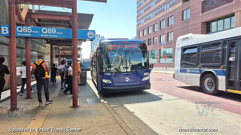 2018 NFI XD40 #7768 on the Q89
2018 NFI XD40 #7768 on the Q89

