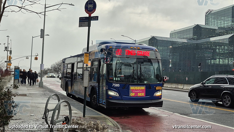 2018 NFI XD40 #7585 on the Q92 7 shuttle 
2018 NFI XD40 #7585 on the Q92 7 shuttle 
