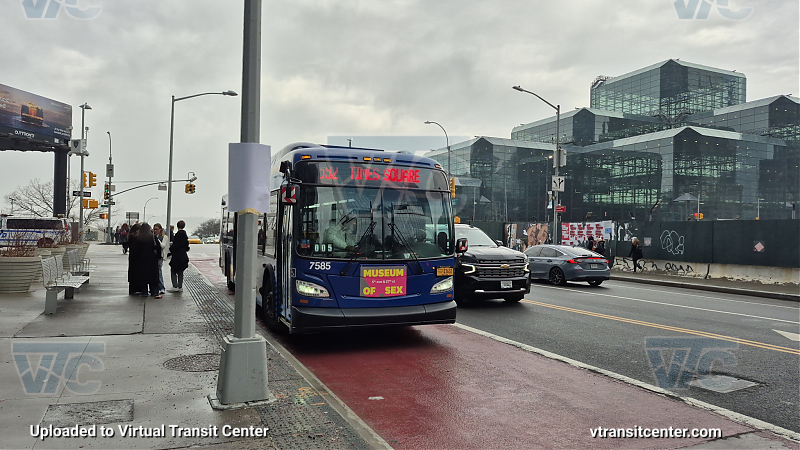 2018 NFI XD40 #7585 on the Q92 7 shuttle 
2018 NFI XD40 #7585 on the Q92 7 shuttle 
