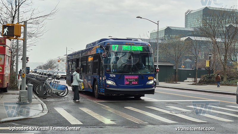 2018 NFI XD40 #7574 on the Q92 7 shuttle 
2018 NFI XD40 #7574 on the Q92 7 shuttle 
