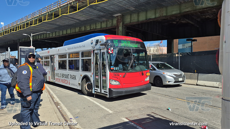 MTA New York City 7614 on the 2/5 shuttle 
2018 NFI XD40 #7614 on the 2/5 shuttle 
