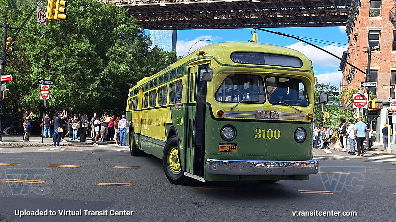 3100 at New York Transit Museum's Bus Festival 
3100 at New York Transit Museum's Bus Festival
