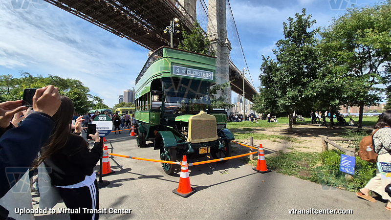 303 at New York Transit Museum's Bus Festival
303 at New York Transit Museum's Bus Festival
