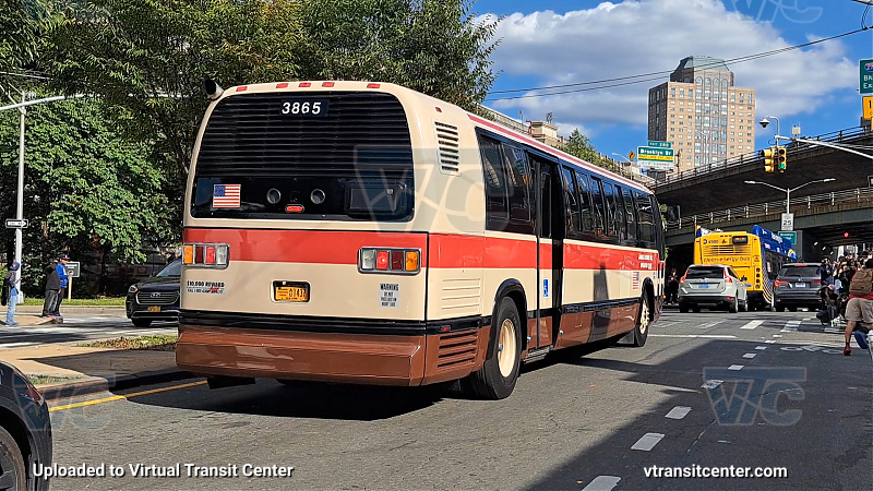 3865 at New York Transit Museum's Bus Festival 
 3865 at New York Transit Museum's Bus Festival 
