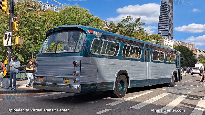 100 at New York Transit Museum's Bus Festival
100 at New York Transit Museum's Bus Festival
