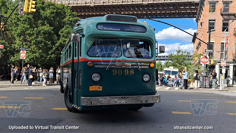 9098 at New York Transit Museum's Bus Festival 
9098 at New York Transit Museum's Bus Festival 
