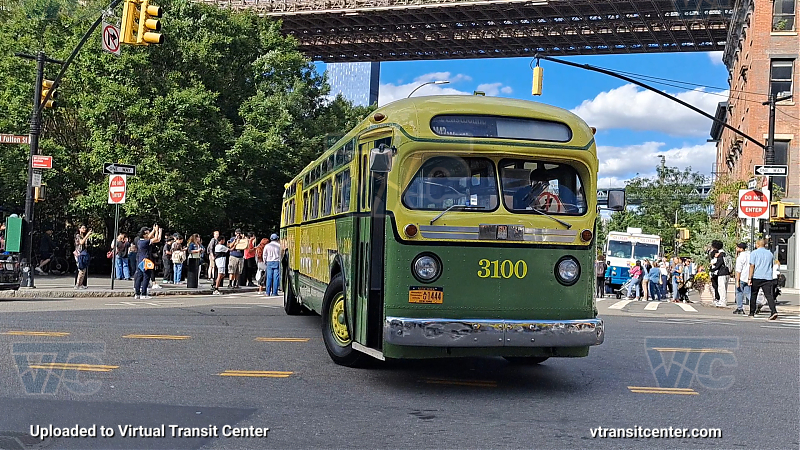 3100 at New York Transit Museum's Bus Festival 
3100 at New York Transit Museum's Bus Festival
