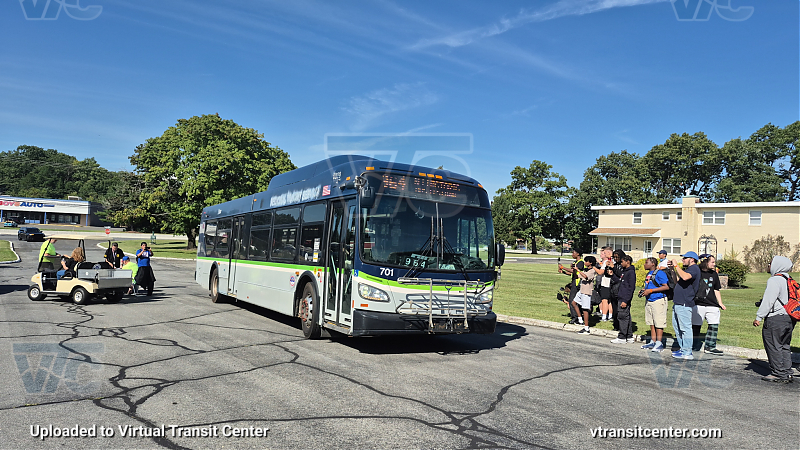 Rochester-Genesee Regional Transportation Authority 701 at NJ Bus Festival
Rochester-Genesee Regional Transportation Authority 701 at NJ Bus Festival
