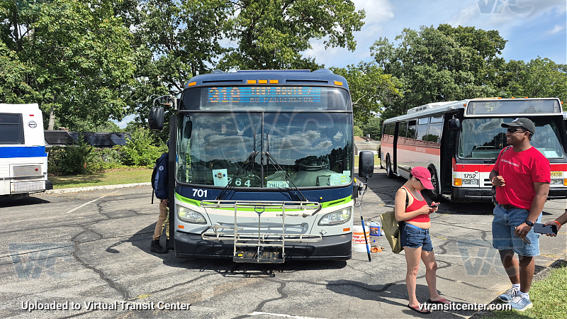 Rochester-Genesee Regional Transportation Authority 701 at NJ Bus Festival
Rochester-Genesee Regional Transportation Authority 701 at NJ Bus Festival
