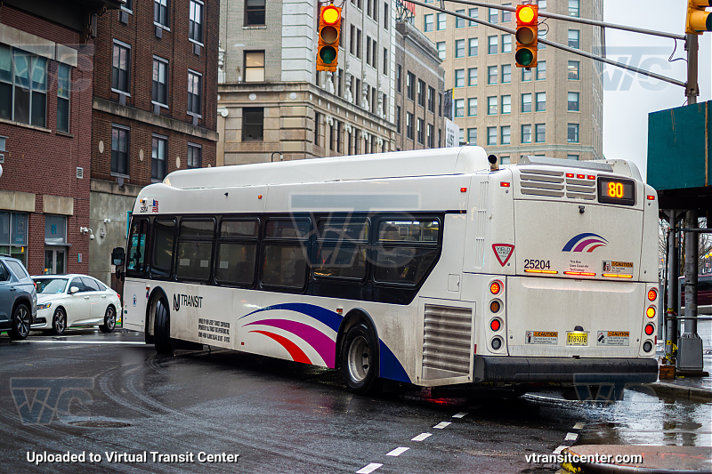 NJ Transit 25204 on Route 80
Route 80 Gates Ave via Journal Square 
Keywords: NJT Bus;NJ Transit;New Flyer XD40